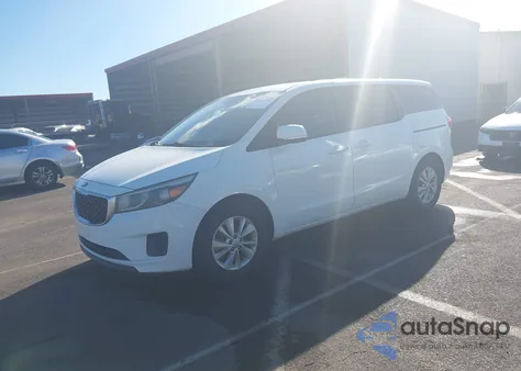 2015 Kia Sedona L z USA, uszkodzony, nr VIN KNDMA5C16F6032957